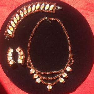 VINTAGE! SILVERTONE ORANGE/SHEBERT RHINESTONE SET